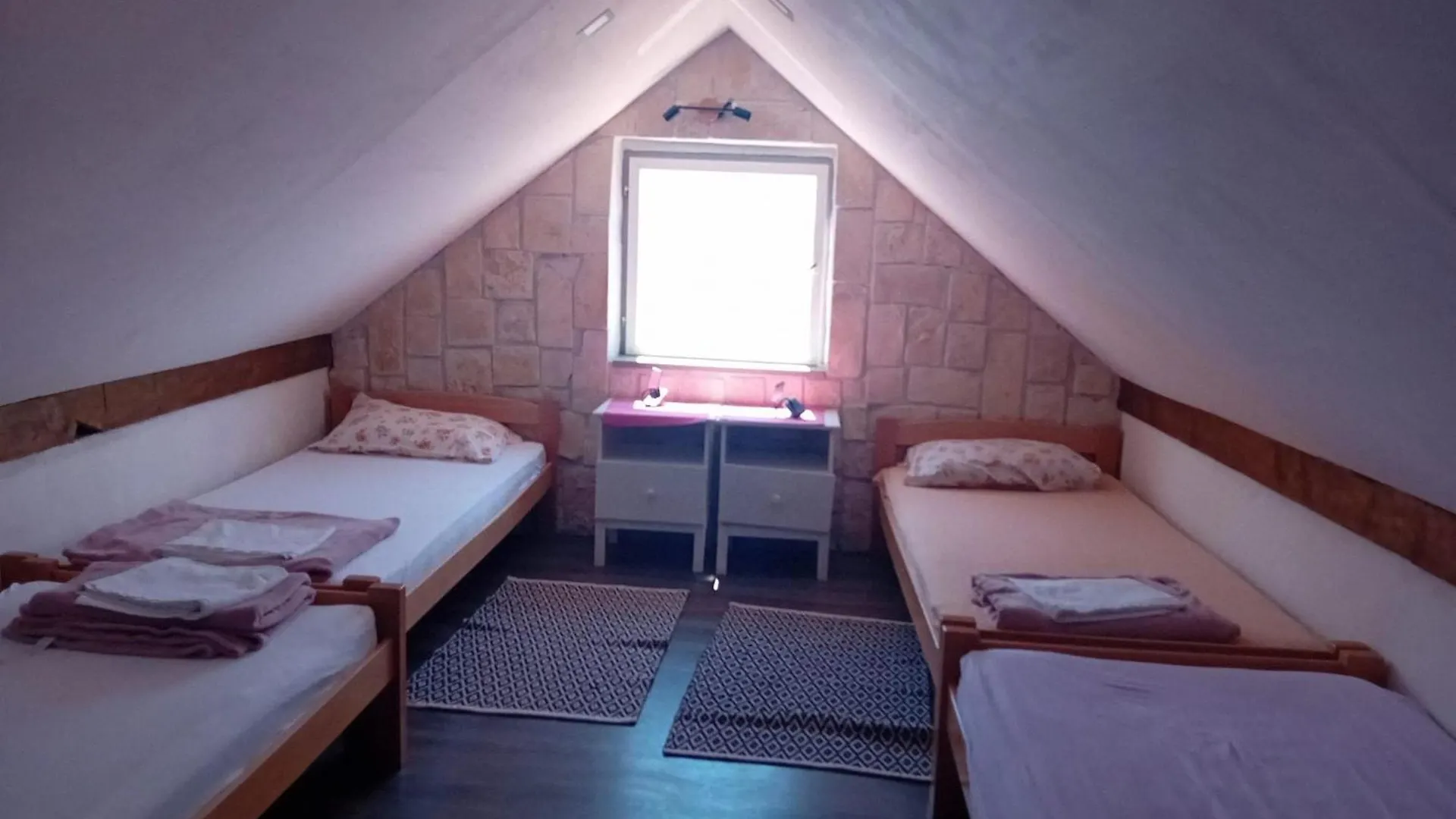 Kuca Za Odmor Suncica Villa Otok Zizanj 0*,